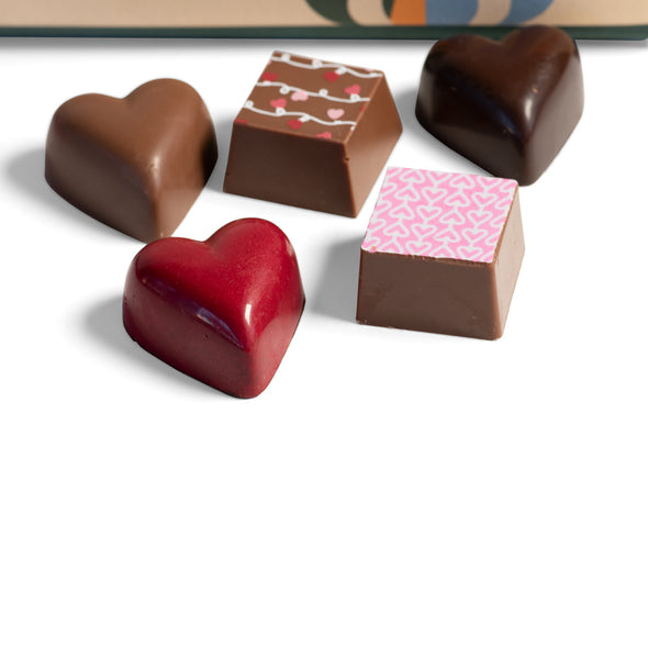 Milk Chocolate Truffles - Embossed - | Valentines Day Heart-Shaped Gift Box | 25 pieces